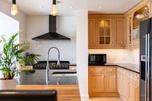 Breakfast Kitchen- click for photo gallery